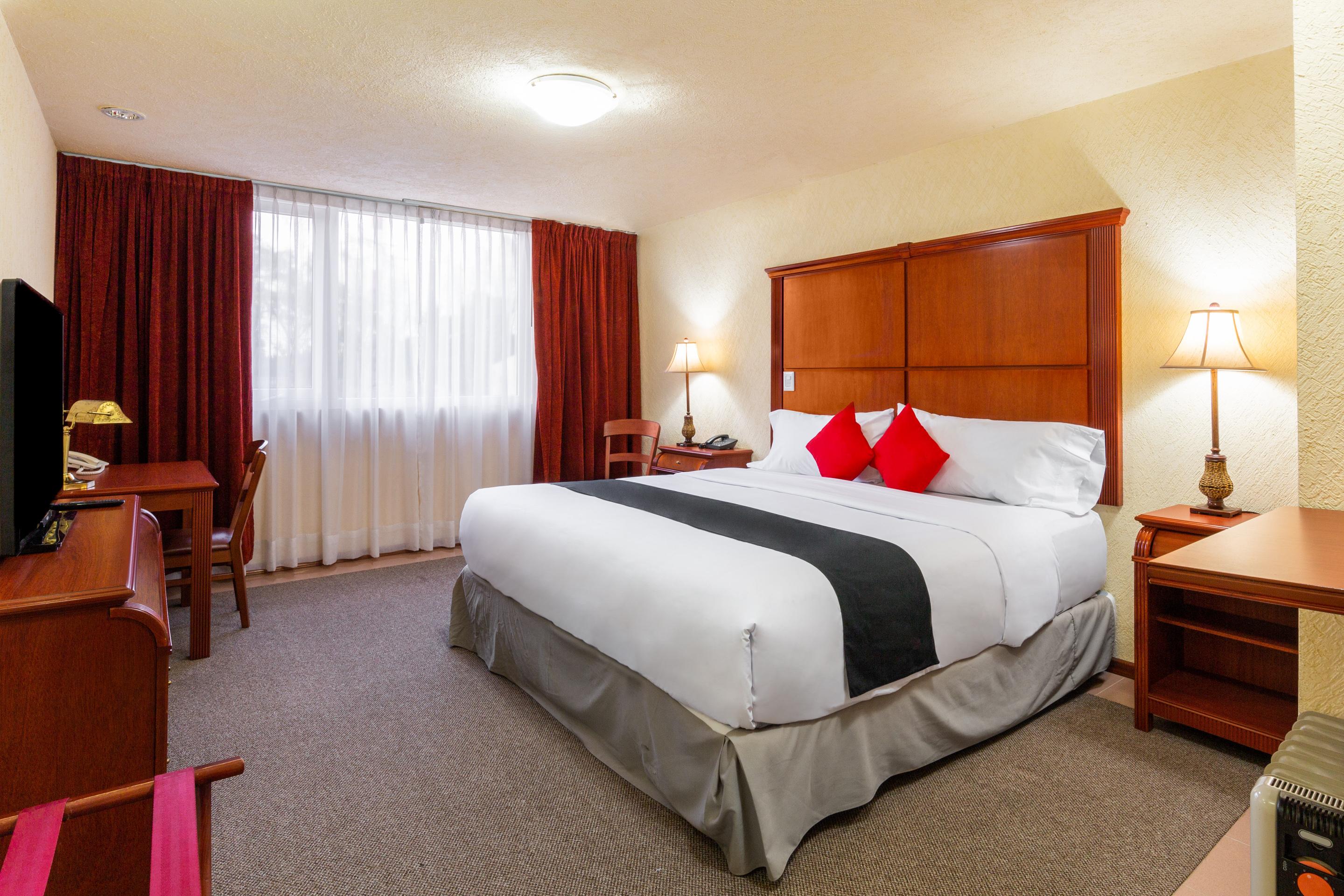 Howard Johnson By Wyndham Toluca Exteriér fotografie