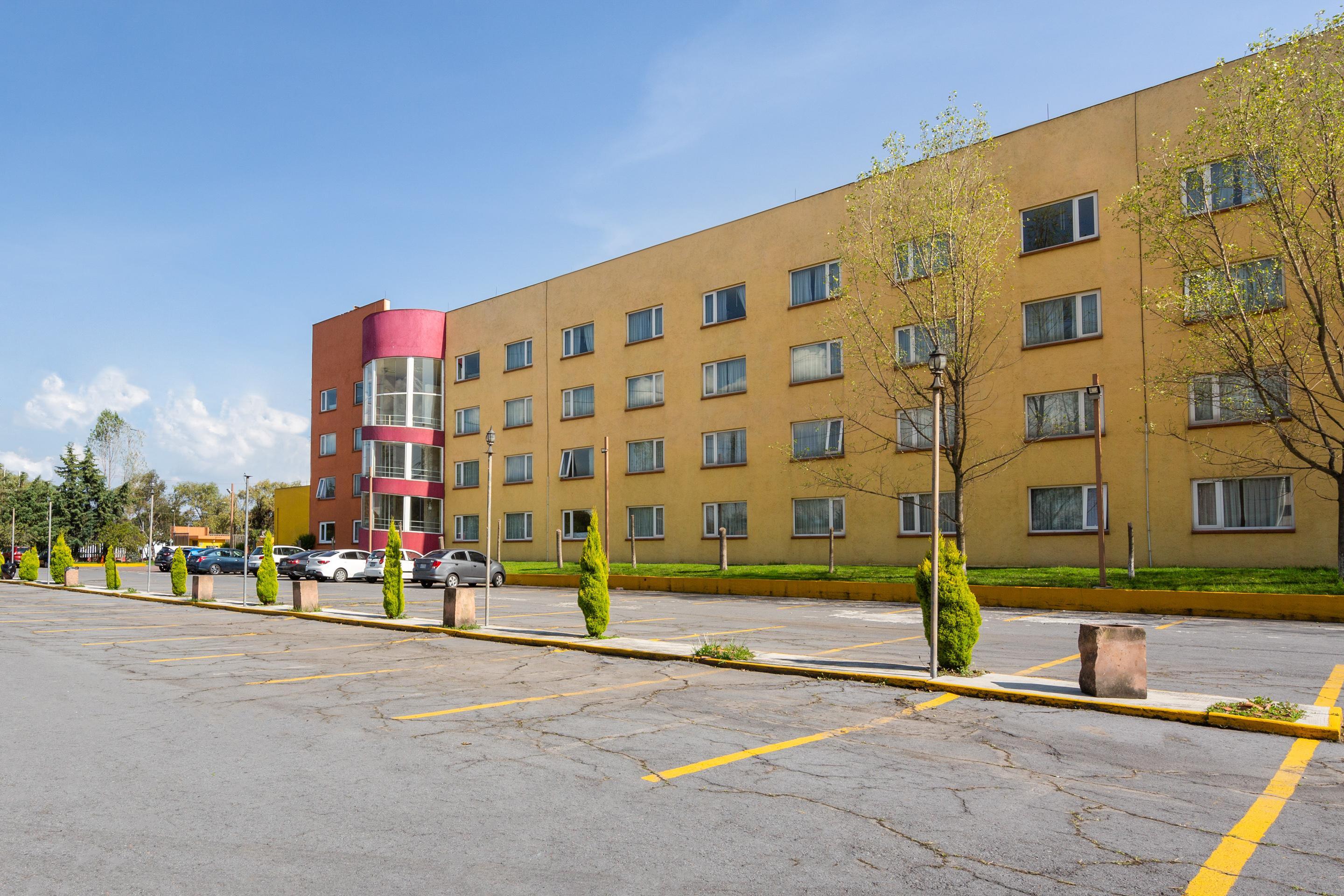Howard Johnson By Wyndham Toluca Exteriér fotografie