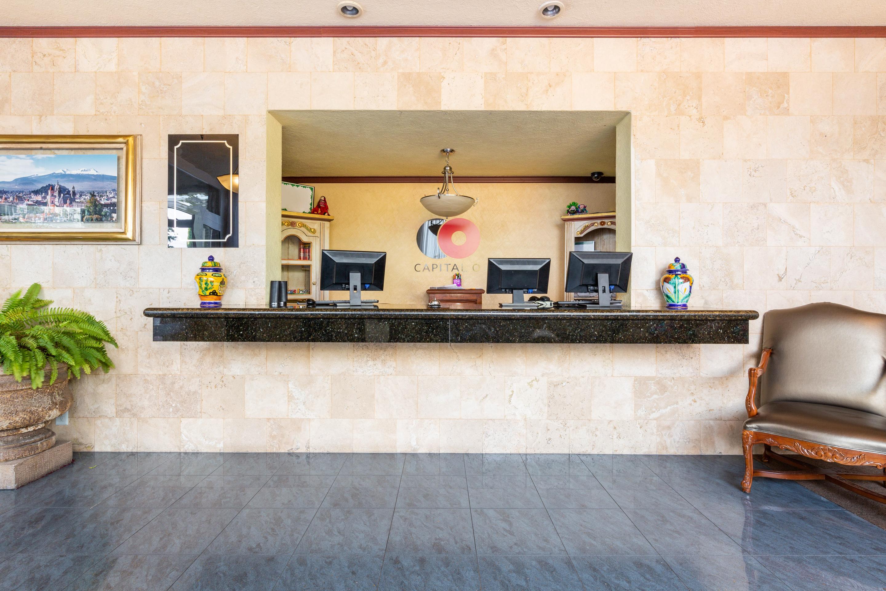 Howard Johnson By Wyndham Toluca Exteriér fotografie